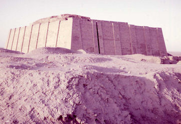 Ur/Süd-Irak: Ziggurat von fern (teilweise rekonstruiert) - 1967