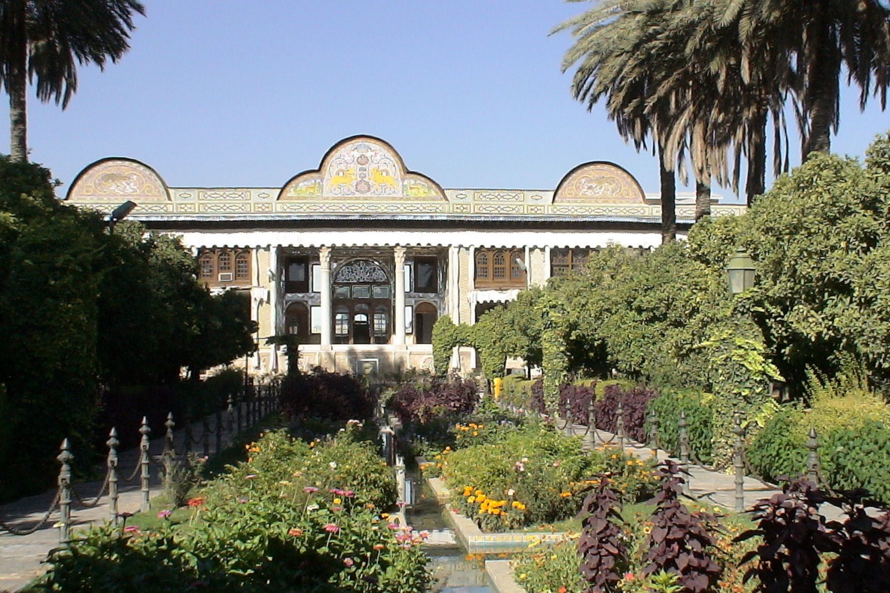 Naranjestan-Garten