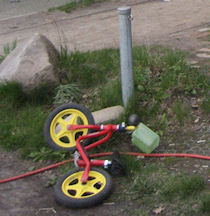 Verlassenes Kinderfahrrad