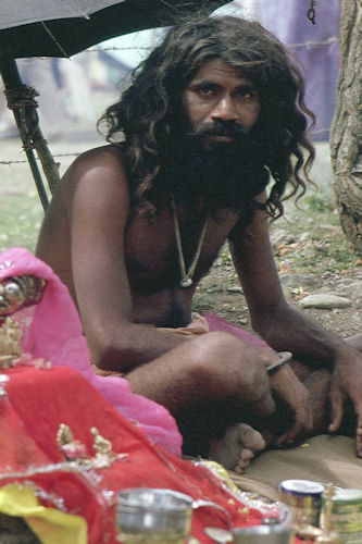 Junger Sadhu in Pahalgam Junger Sadhu in Pahalgam