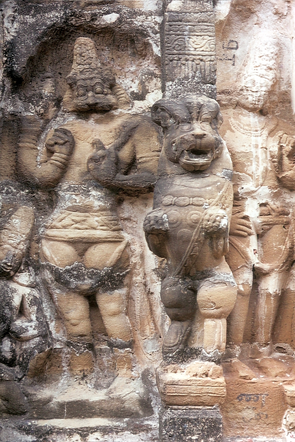 Gott Hanuman im Vaikuntha-Perumal-Tempel Gott Hanuman im Vaikuntha-Perumal-Tempel